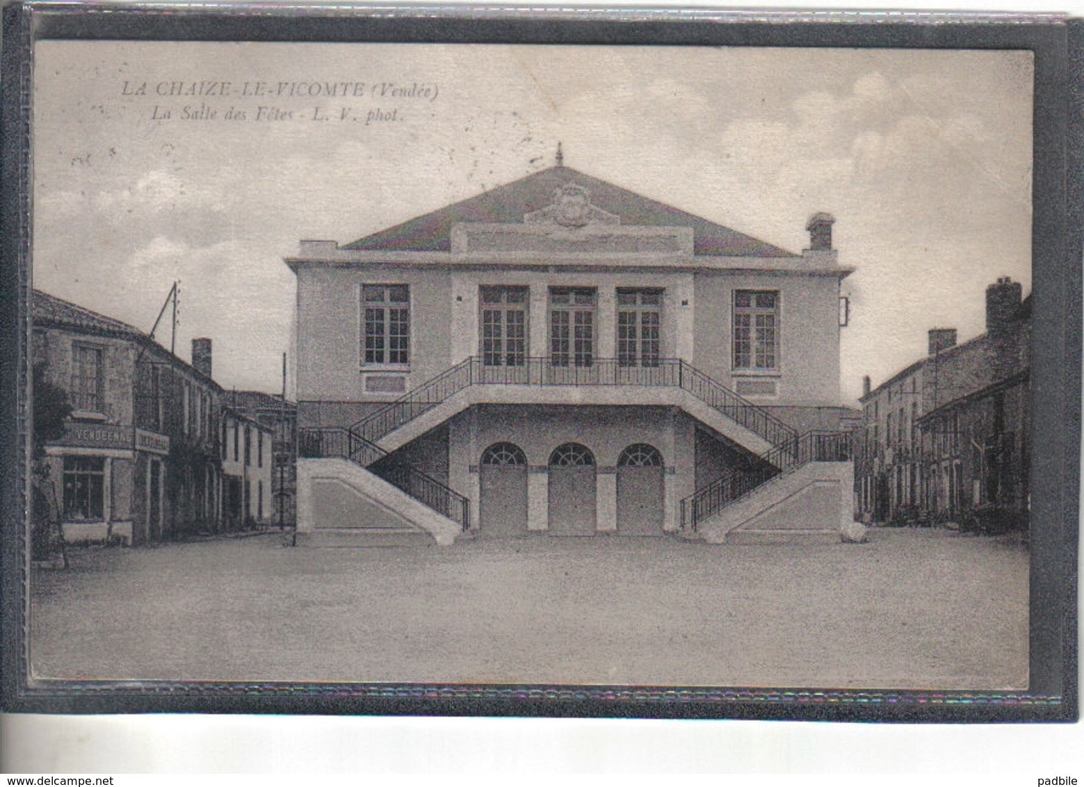 Carte Postale 85. La Chaize-le-Vicomte  La Salle Des Fêtes  Très Beau Plan - La Chaize Le Vicomte