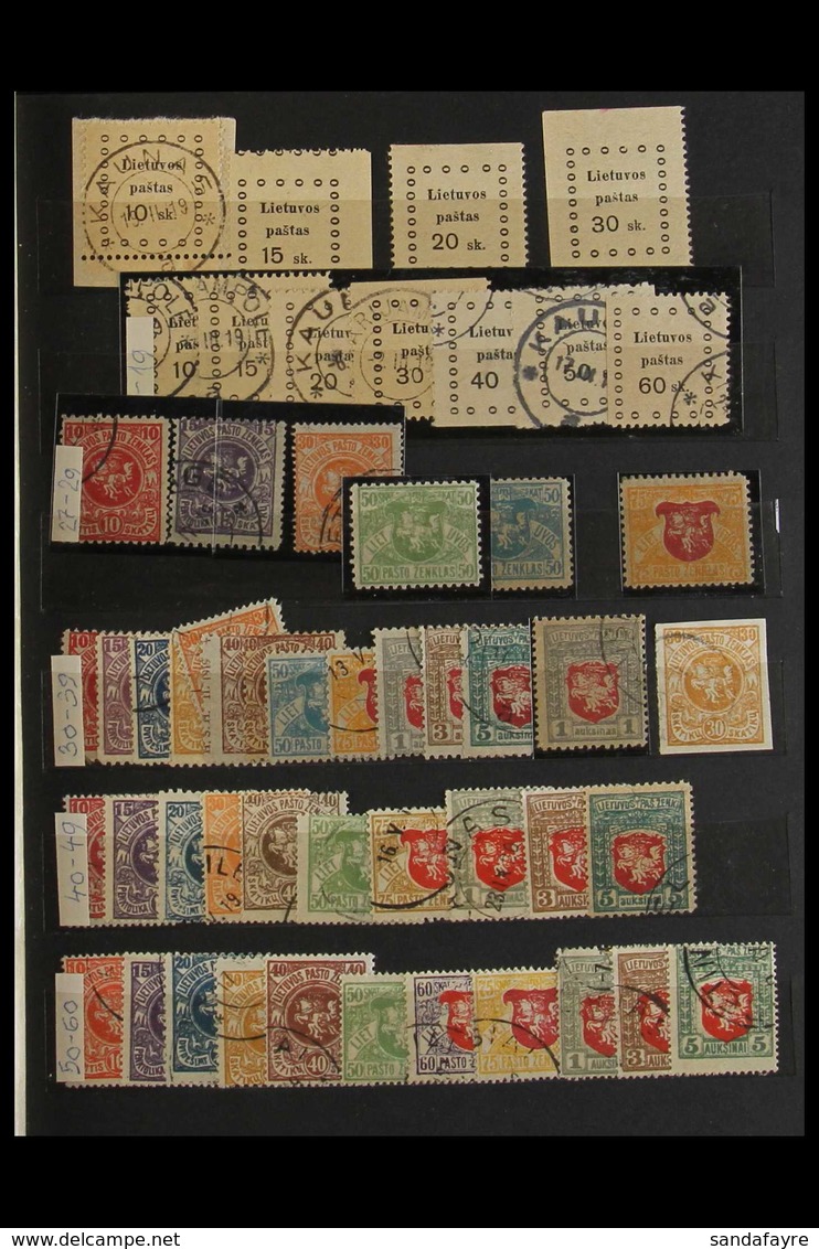 1918 - 1940 EXTENSIVE COLLECTION Mint And Used In Stock Book, Mostly Complete Sets And Including Some Blocks And Min She - Lituanie