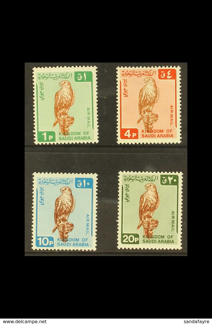 1968 Air Set, Saker Falcon, SG 1022/5, Very Fine Never Hinged Mint. (4 Stamps) For More Images, Please Visit Http://www. - Saudi-Arabien