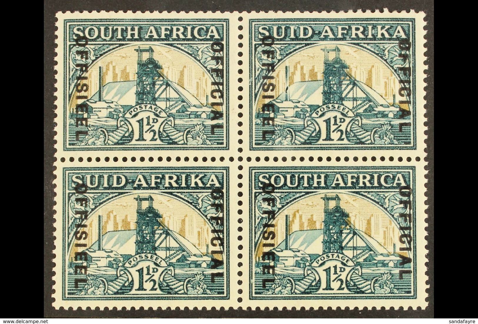 OFFICIAL VARIETY 1935-49 1½d Wmk Inverted, "Broken Chimney" Variety In A Block Of 4, SG O22/22ab, Slight Wrinkle On Stam - Non Classés