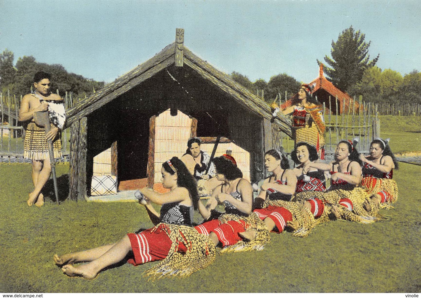 PIE-H-18-6228 : MAORI POI DANCERS - Nouvelle-Zélande