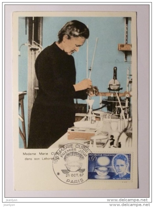 MARIE CURIE DANS LABORATOIRE - NOBEL PHYSIQUE - Carte Philatélique Avec Timbre Et Cachet 1er Jour PARIS - Prix Nobel