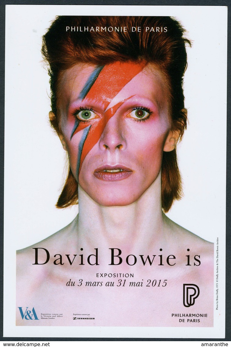 David Bowie - Flyer Format Carte Postale Exposition "David Bowie Is" Paris 2015 + Ticket D'entrée - Objets Dérivés