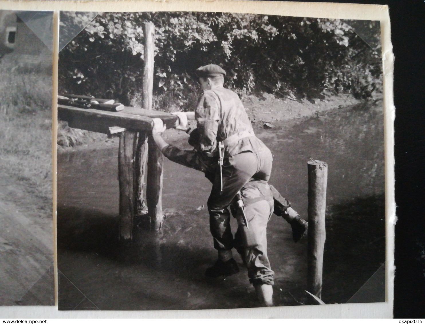 CAMP MILITAIRE BRASSCHAAT ANNÉE 1965 LOT 22 PHOTOS ORIGINALES UNE PERSONNE IDENTIFIÉE - Guerre, Militaire