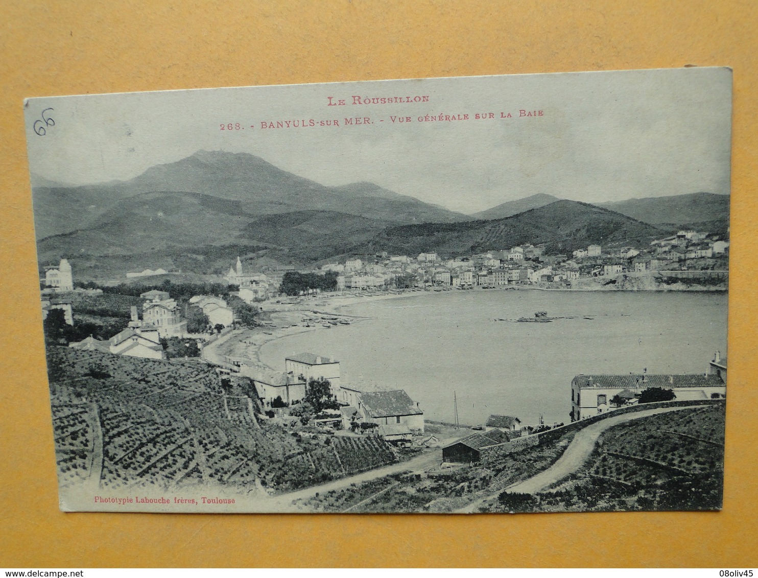 BANYULS Sur MER  (Pyrénées Orientales) -- Lot 2 Cpa Différentes - Plage Des Elmes & Vue Générale De La Baie - Banyuls Sur Mer