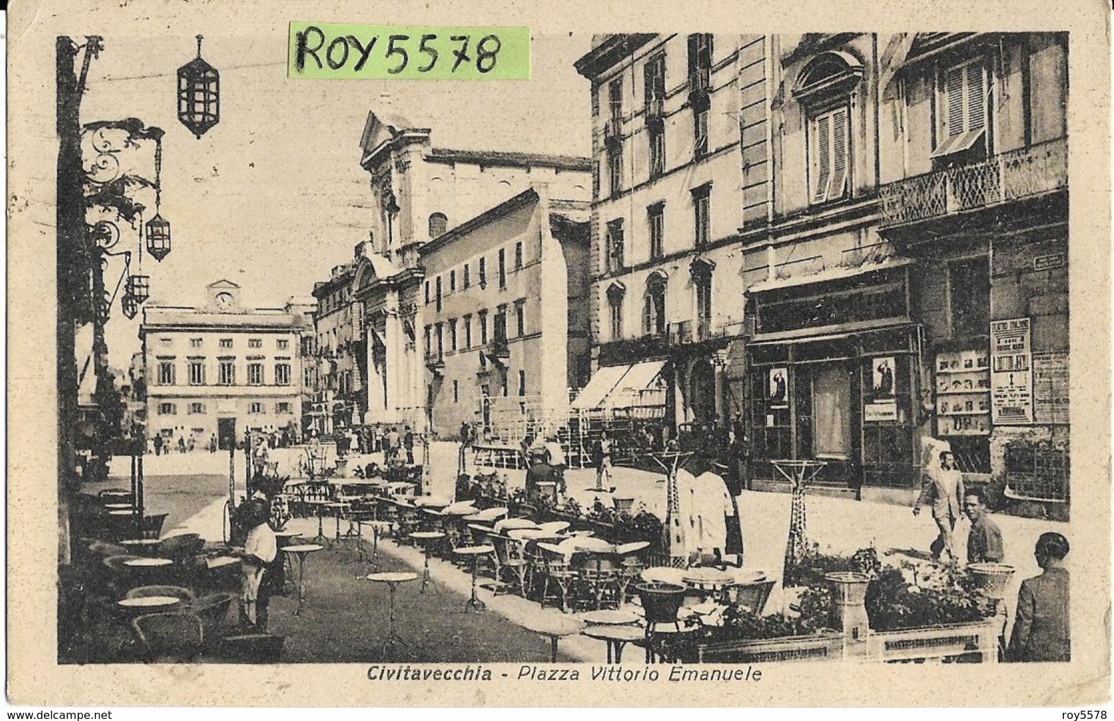 Lazio-civitavecchia Piazza Vittorio Emanuele Veduta Annimatissima Piazza Bar Cameriere Tavoli Persone Negozi Anni 40/50 - Civitavecchia