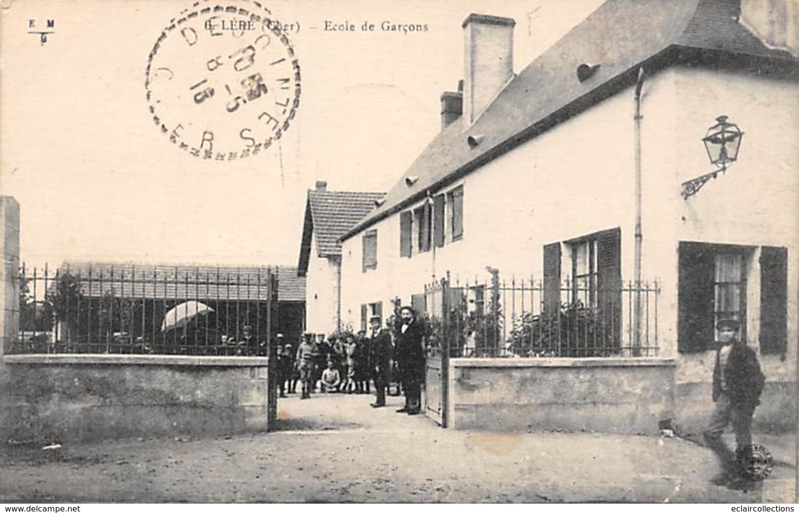 Léré         18        Ecole De Garçons      (voir Scan) - Lere