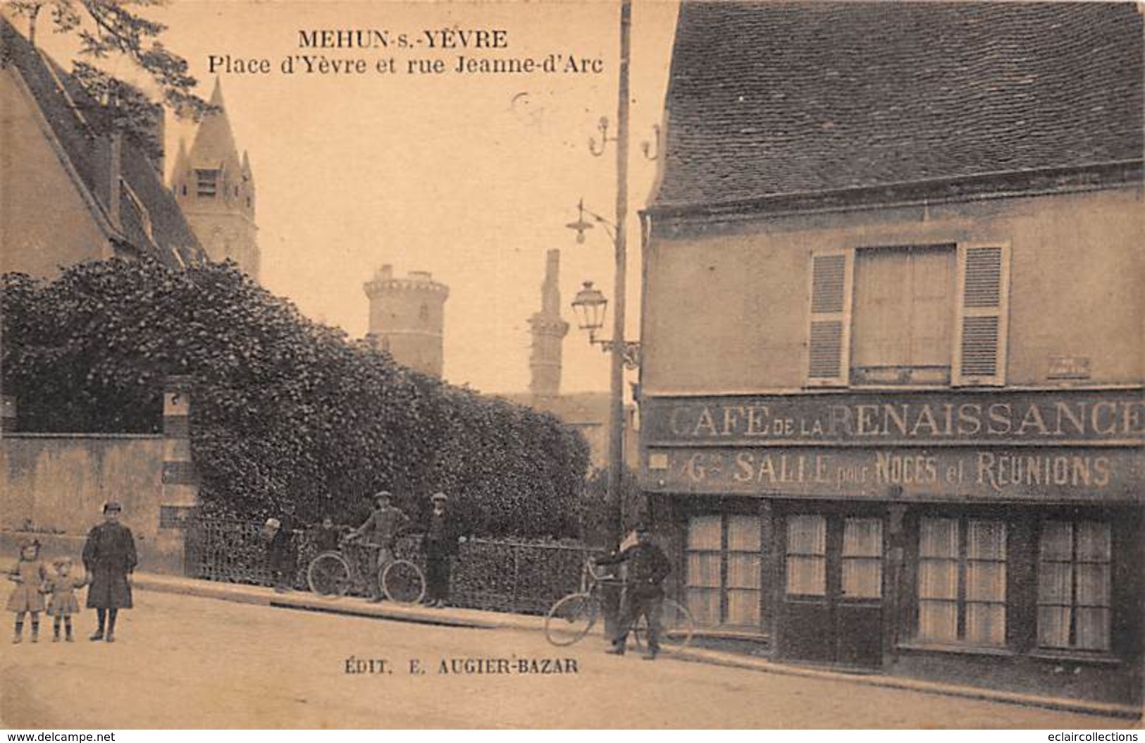 Mehun Sur Yèvre          18         Rue Jeanne D'Arc. Café De La Renaissance        (voir Scan) - Mehun-sur-Yèvre