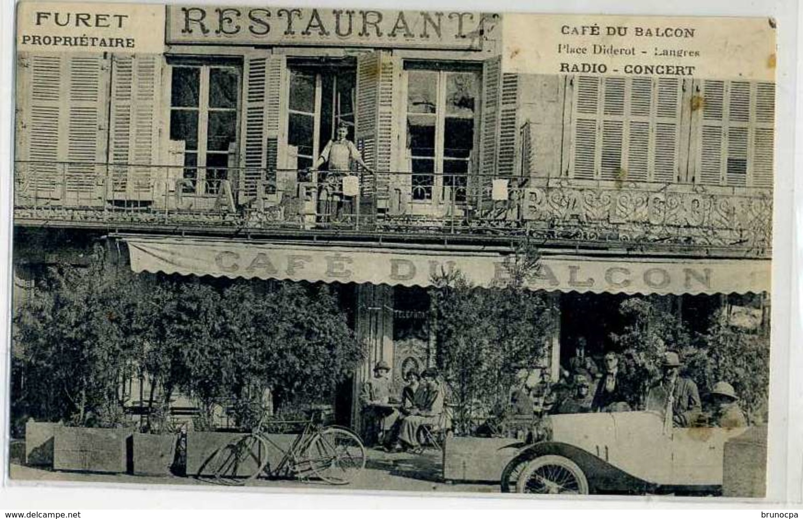 Langres Café Du Balcon Radio Concert, Voiture Blanche, , Furet Propriétaire - Langres
