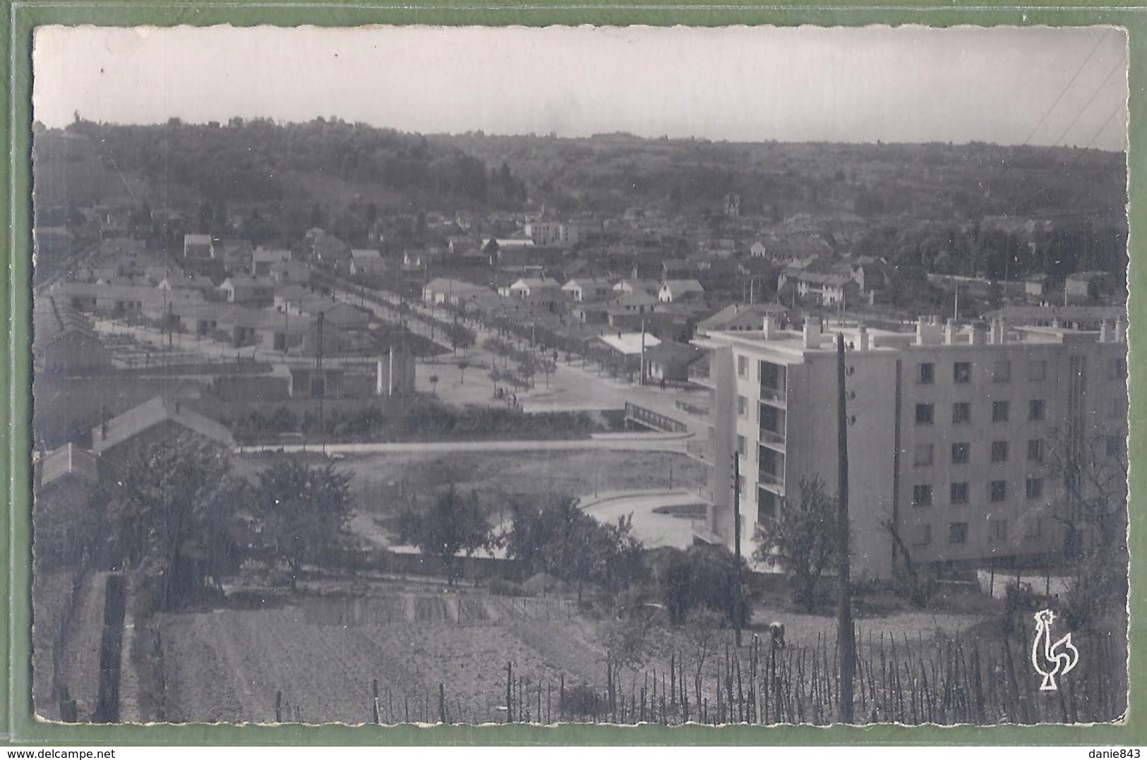 CPSM Vue Rare - ISERE - JALIEU - PRÉ BÉNIT - Les Tirages Modernes / 10 - Jallieu