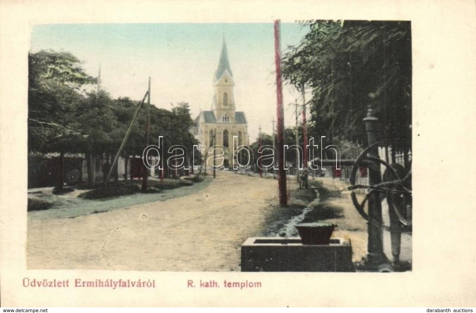 ** T2 Érmihályfalva, Valea Lui Mihai; Utrca, Római Katolikus Templom, Kerekes Norton-kút / Street View With Roman Cathol - Ohne Zuordnung