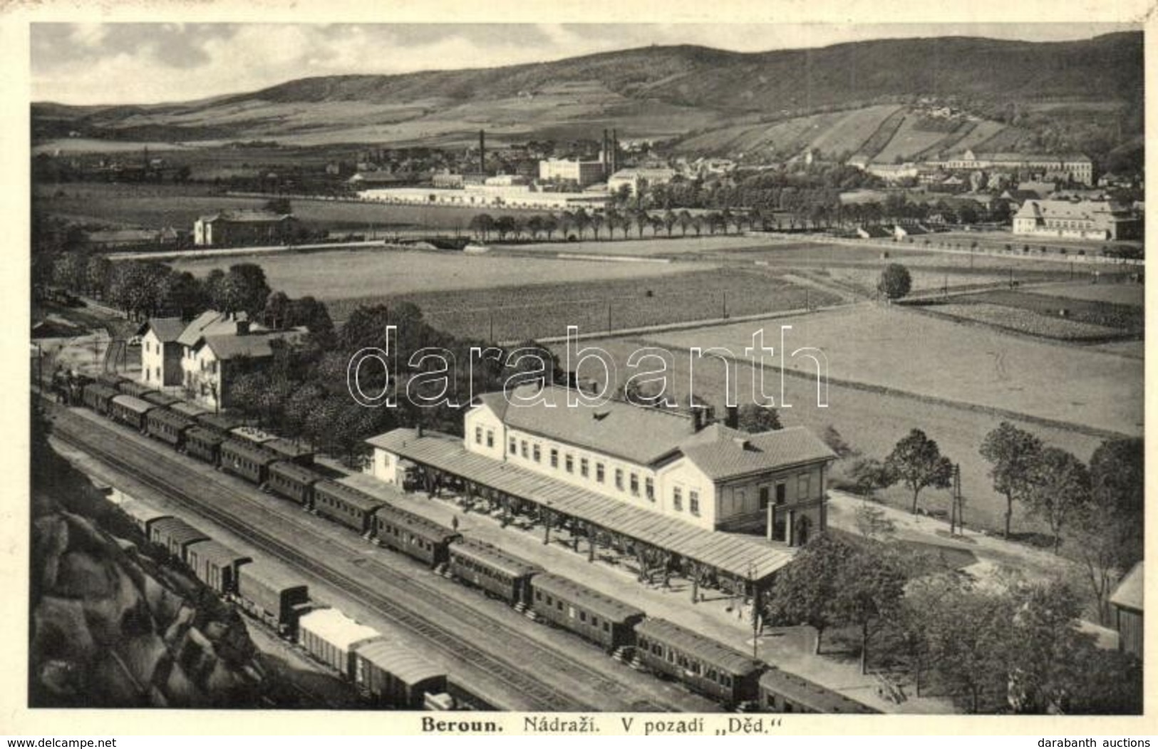 ** T2/T3 Beroun, Beraun; Nadrazi, V Pozadí 'Ded' / Bahnhof / Railway Station - Non Classés