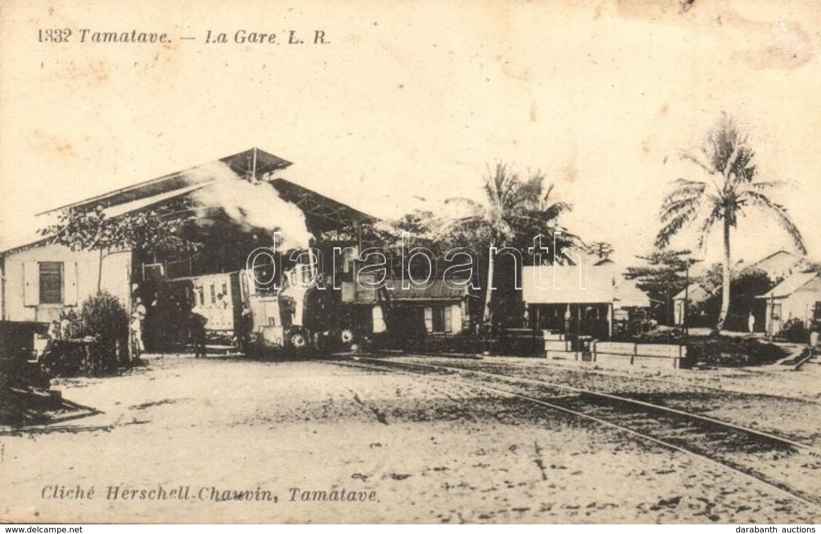 ** T2 Toamasina, Tamatave; La Gare / Bahnhof / Railway Station With Locomotive - Non Classés