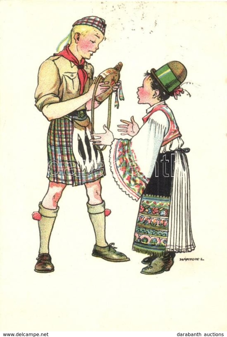 T2 1933 Magyar Legény Ajándékot Ad A Skót Cserkésznek. Magyar Cserkészszövetség Kiadása / Hungarian Scout Art Postcard W - Ohne Zuordnung