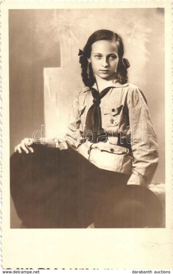 * T1/T2 1936 Makó, Cserkész Leány. Bolygó Sándor Fényképészeti Műterme / Hungarian Scout Girl. Photo - Non Classés