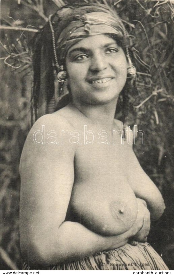 ** T1 Scene Et Types, Femme Arabe / Arabian Folklore, Nude Woman - Non Classés