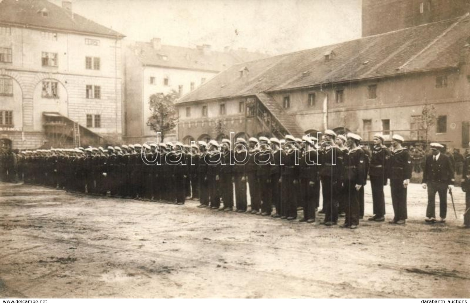 ** T2 Osztrák-magyar Matróz Kadétok Az újonciskola Udvarán / K.u.K. Kriegsmarine Mariner Cadets On The Recruit School's  - Non Classés