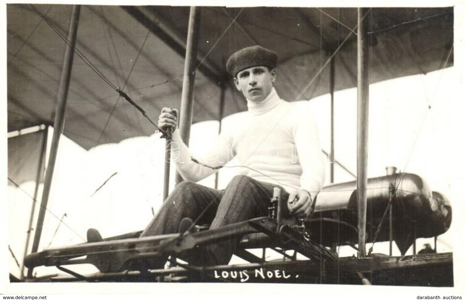 ** T1/T2 Louis Noël In His Aircraft. French Aviator And Military Pilot - Sin Clasificación