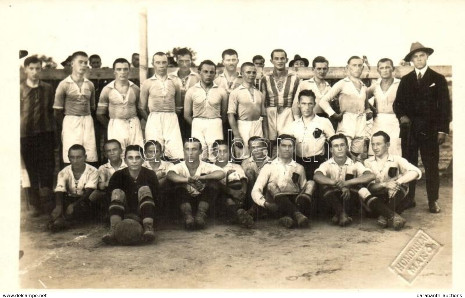 * T2 ~1920 MTK-Kassai SC (2:1) Labdarúgó Mérkőzés, Csoportkép /  Football Teams Of The MTK-Kassai SC Football Match. Hom - Non Classés