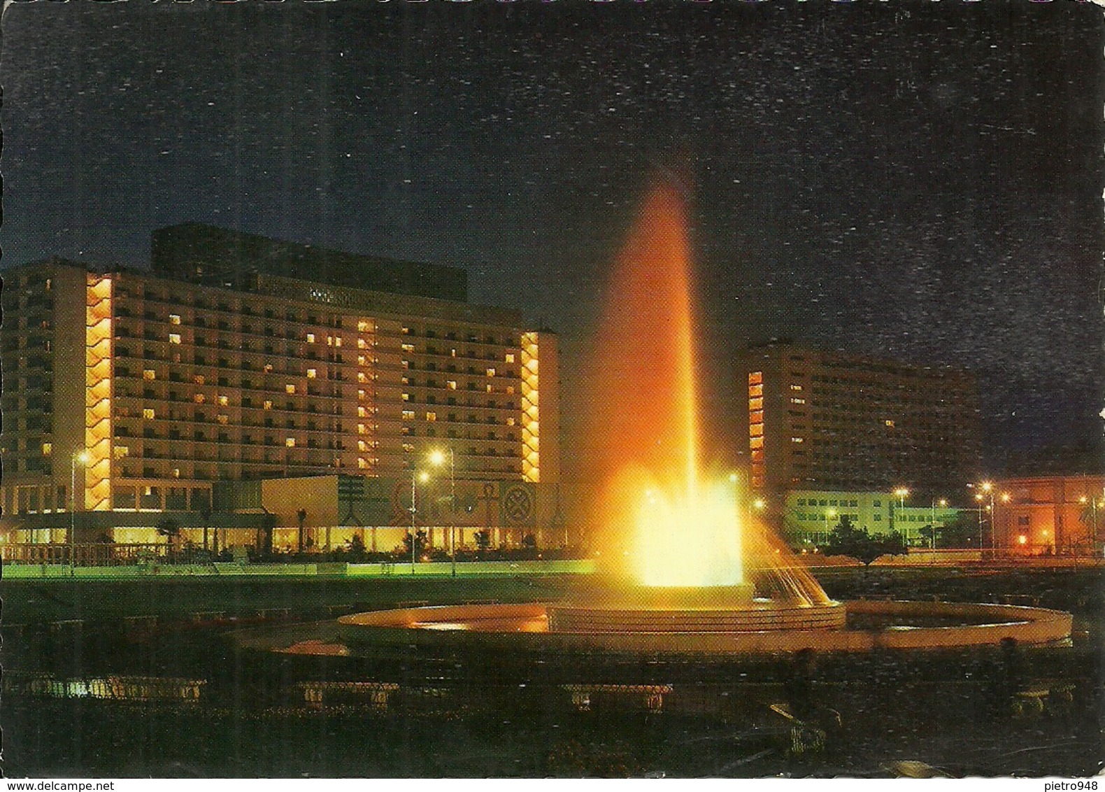 Cairo (Egitto, Egypt) Midan Tahrir, Hilton Hotel By Night, Hotel Hilton La Nuit - Cairo