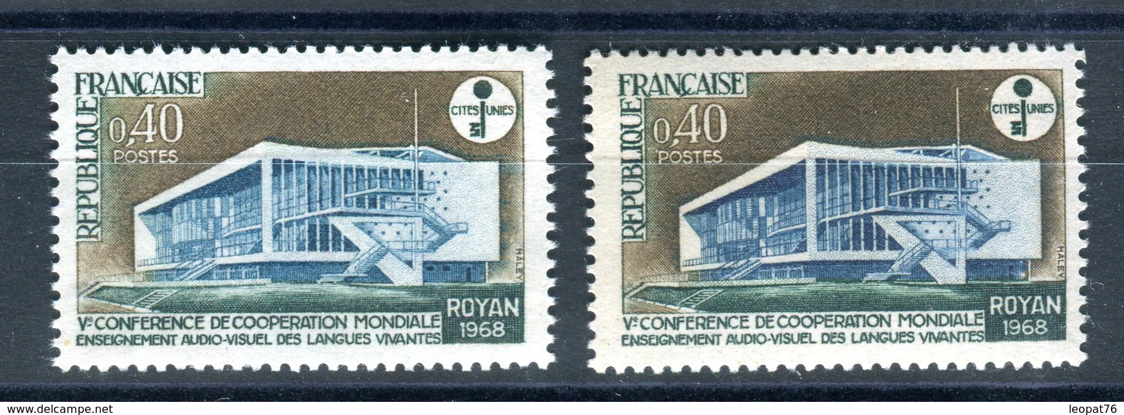 Variété - N°Yvert 1554 - 1 Exemplaire Bleu Clair + 1 Normal - Neufs Luxe - Ref V636 - Unused Stamps