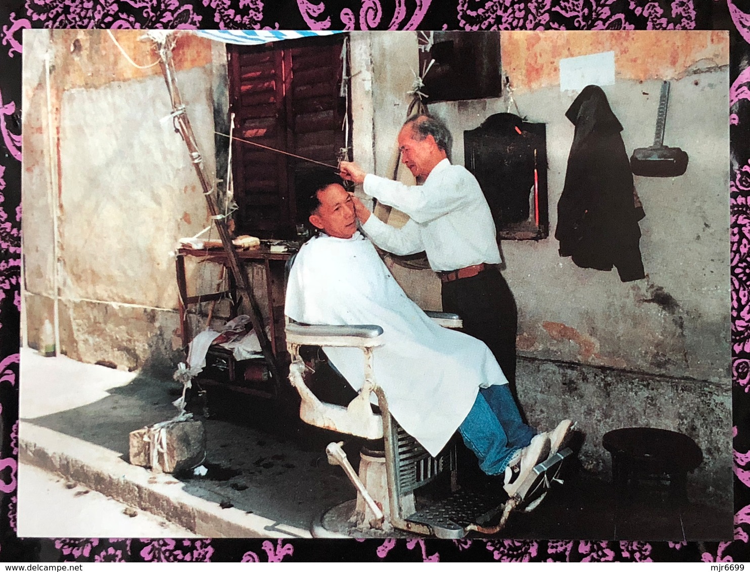 MACAU 90'S STREET BARBER POST CARD, POST OFFICE ISSUE - China