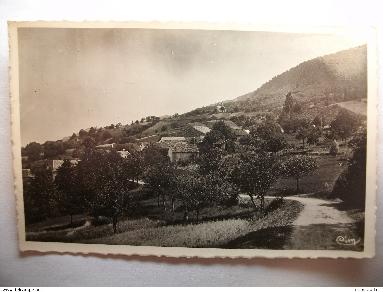 Carte Postale Saint Cergues( 74) Village Du Bois ( Petit Format Oblitérée 1950 Timbre 8 Francs ) - Saint-Cergues