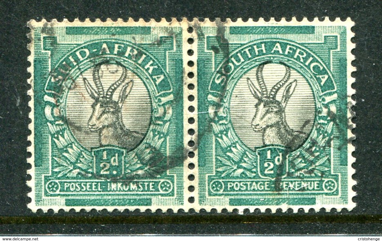 South Africa 1933-48 SUID-AFRIKA Hyphenated - ½d Springbok Pair Used (SG 54) - Usati