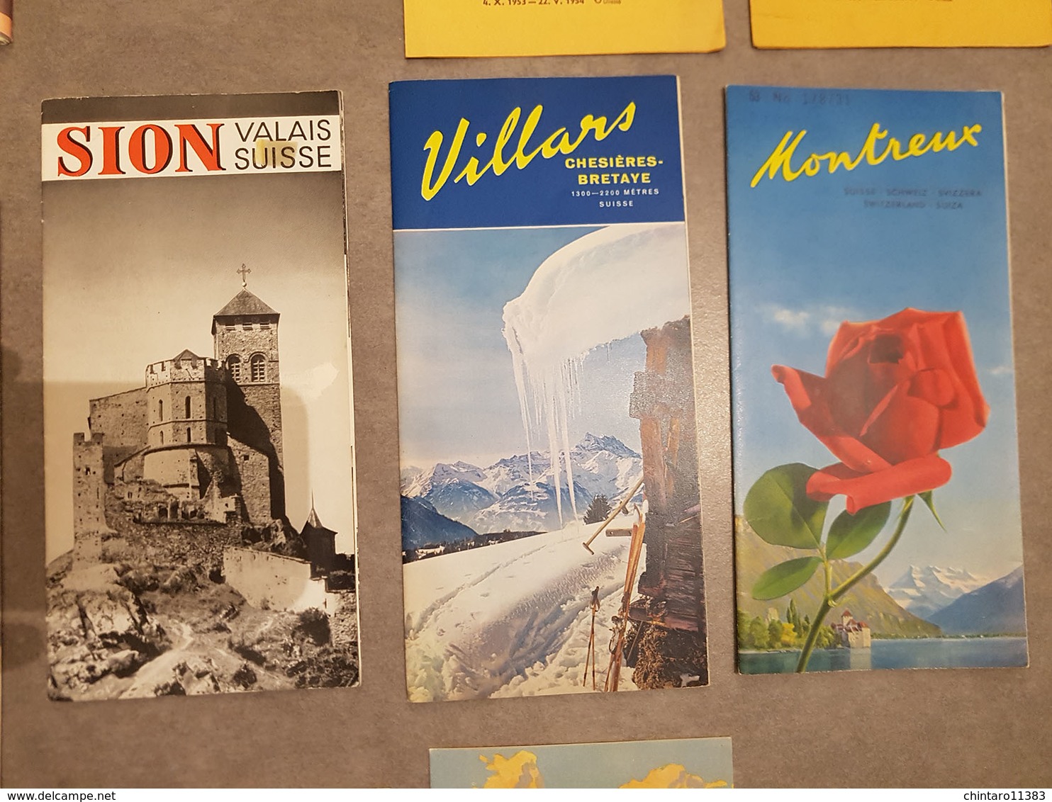 Lot 19 Brochures Touristiques Suisse / Valais / Leysin / Montreux / Sion / Villars / Martigny / Trient / Gstaad - Dépliants Touristiques