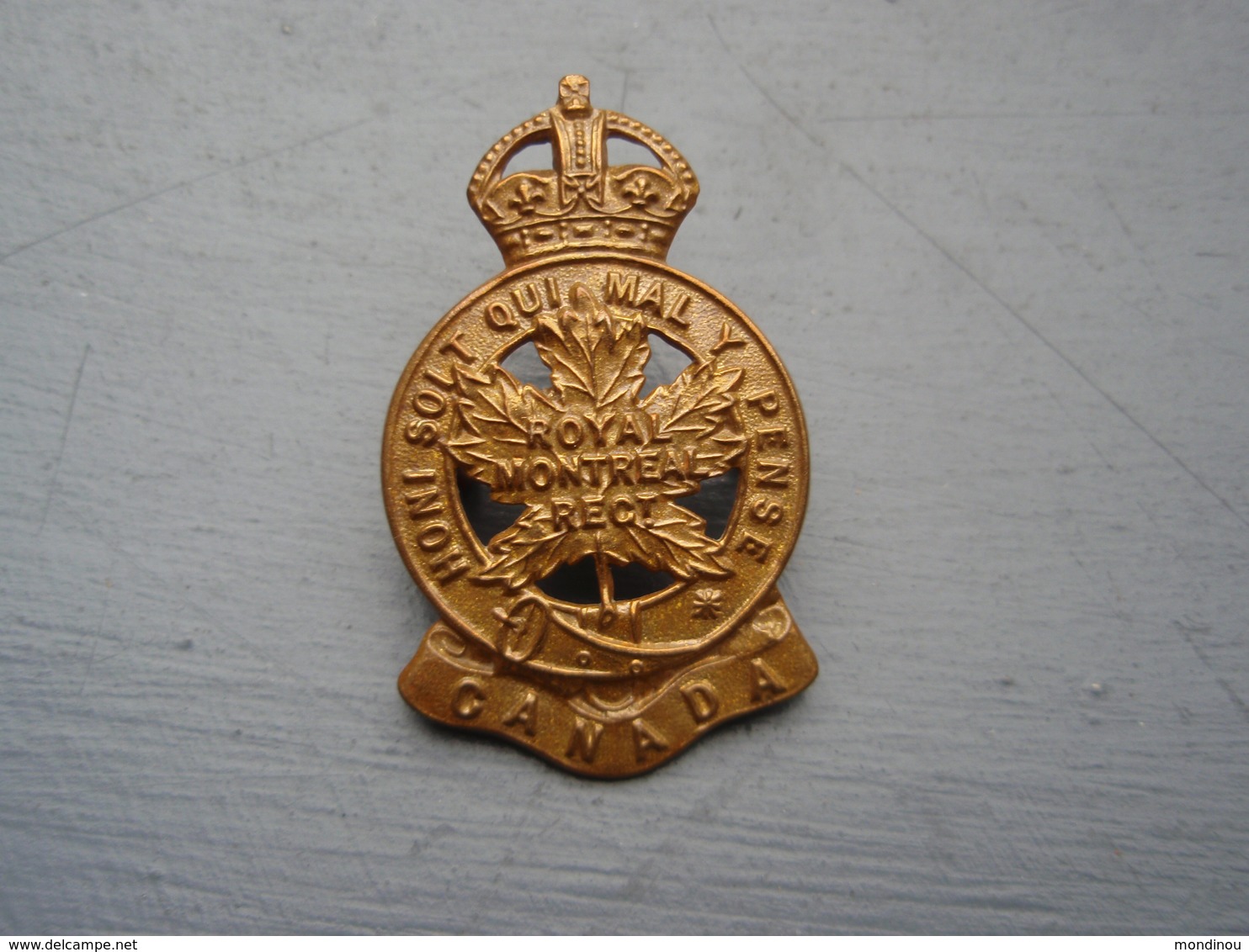 Cap Badge  14th Infantry Battalion The Royal Montreal Regiment - 1914-18