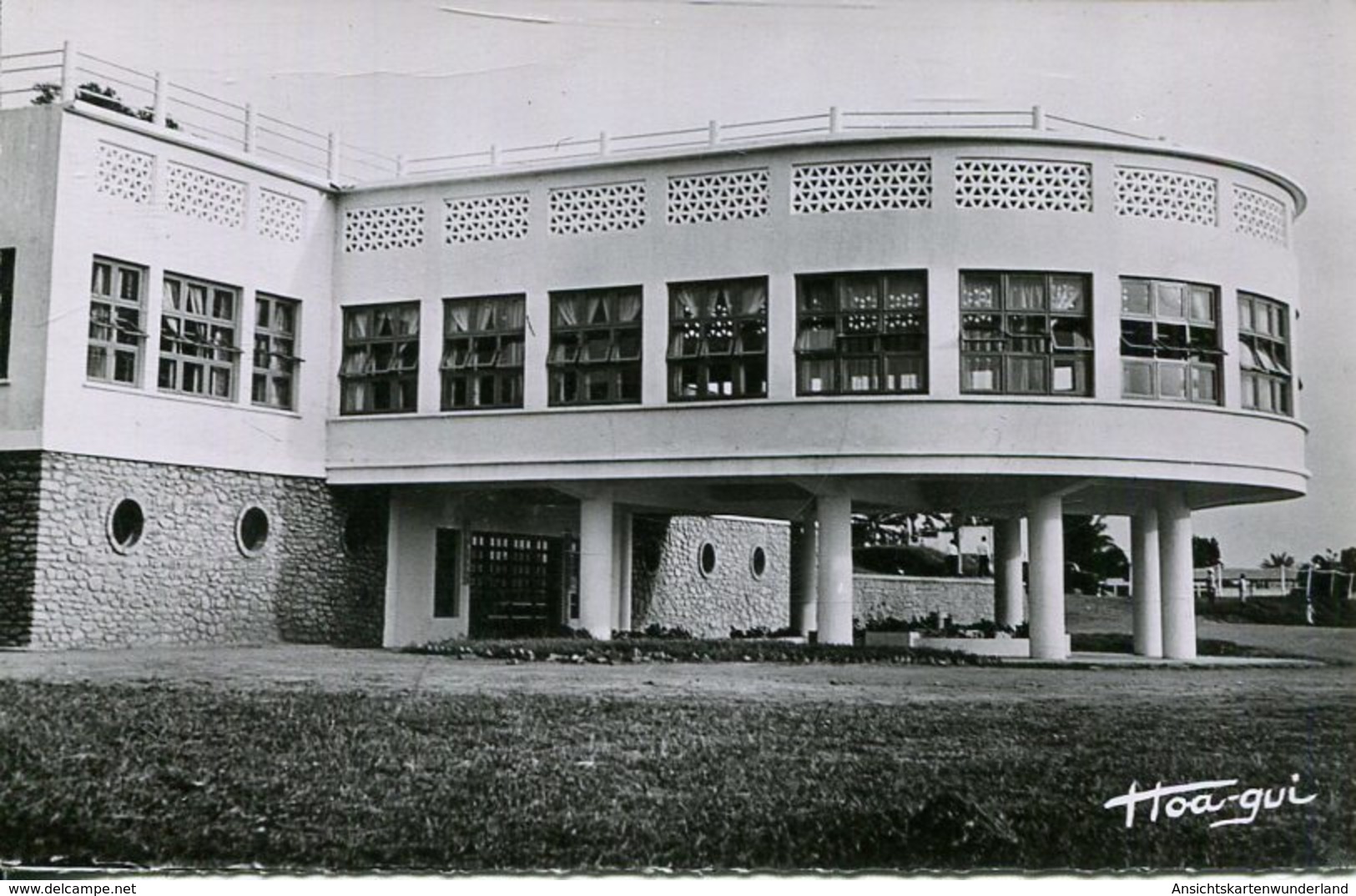 005655  Yaoundé - Le Cercle Municipal - Kamerun