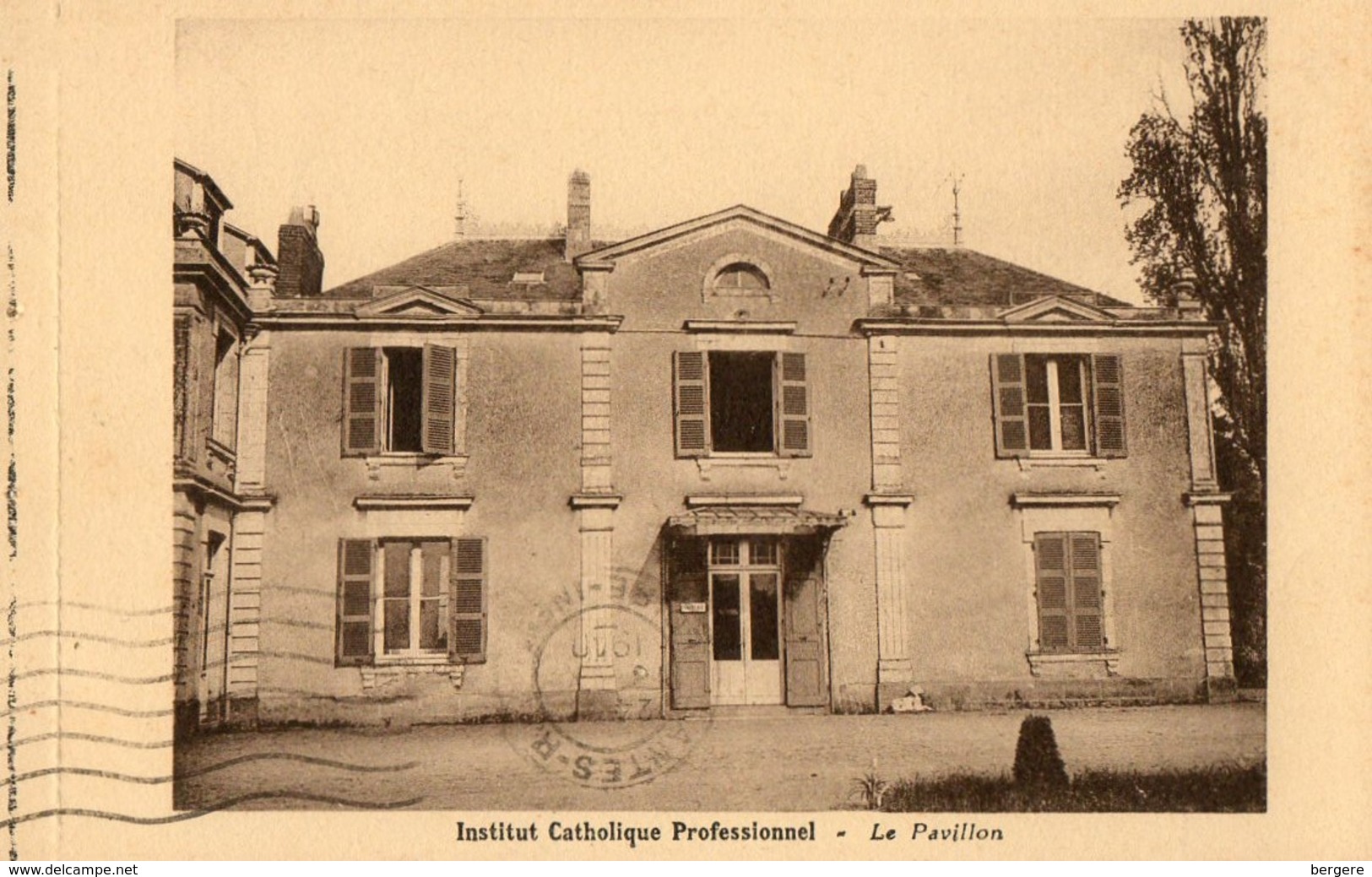 44. CPA. SAINT SEBASTIEN SUR LOIRE. Institut Catholique Professionnel. La Joliverie. Le Pavillon. 1948. - Saint-Sébastien-sur-Loire