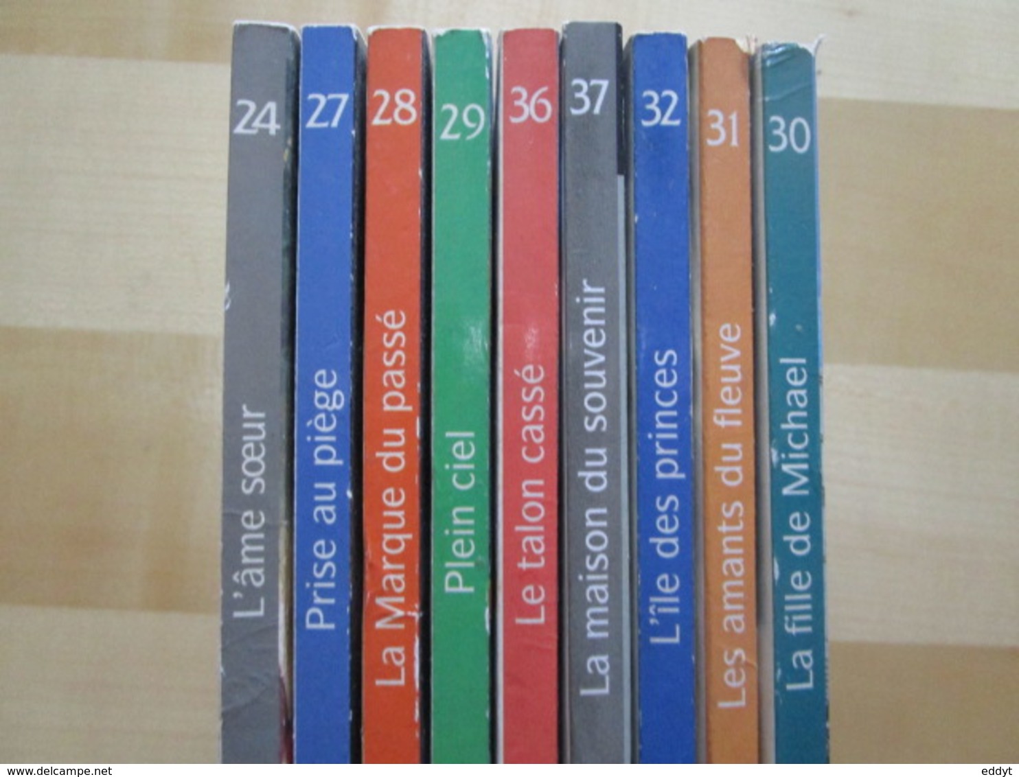 9 LIVRES Collection Nous Deux Série Divers BE Format Poche Poids Total : 680 Gr - Bücherpakete