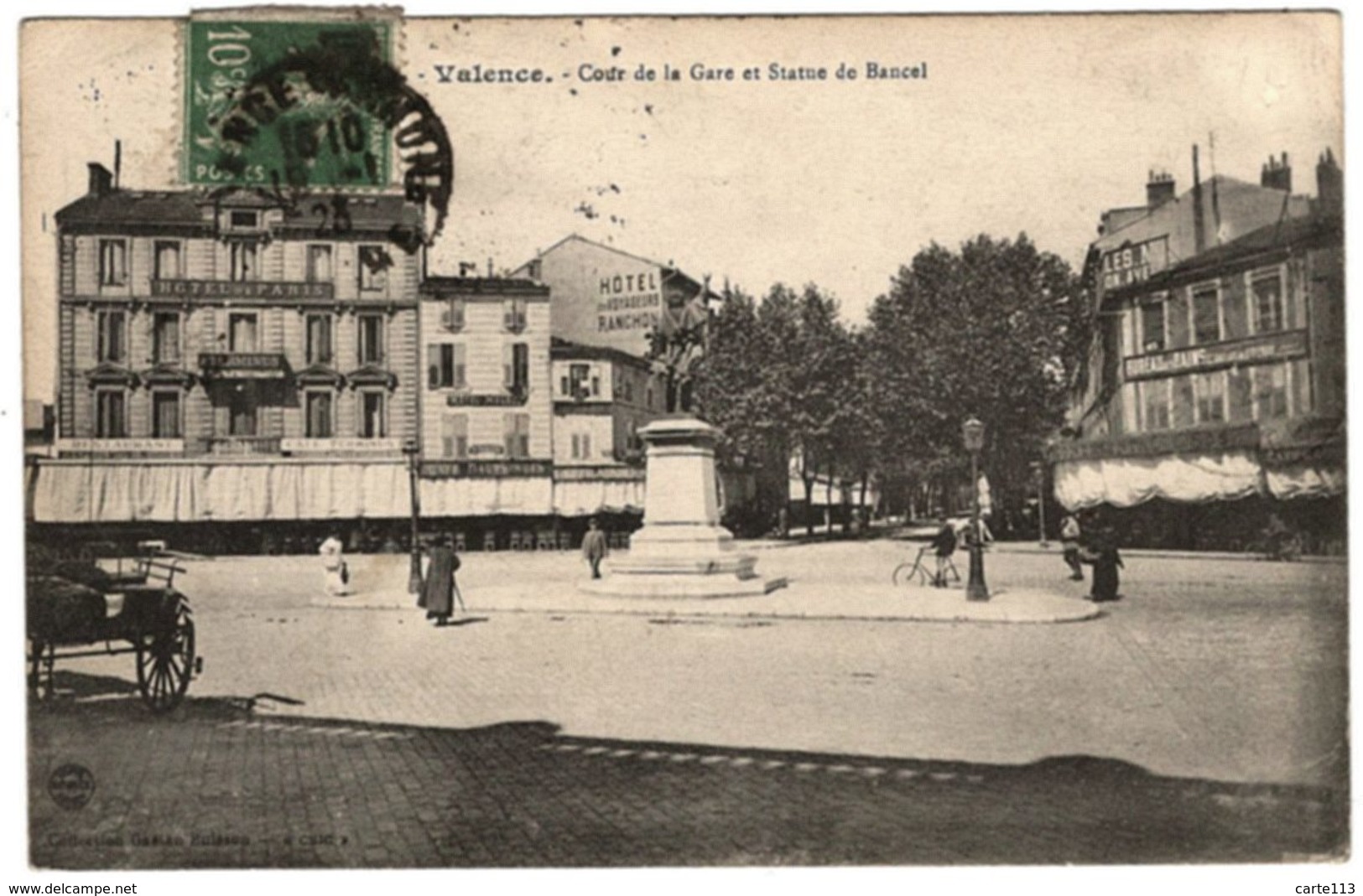 26 - B26153CPA - VALENCE SUR DROME - Cour De La Gare Et Statue De Bancel - Très Bon état - DROME - Valence