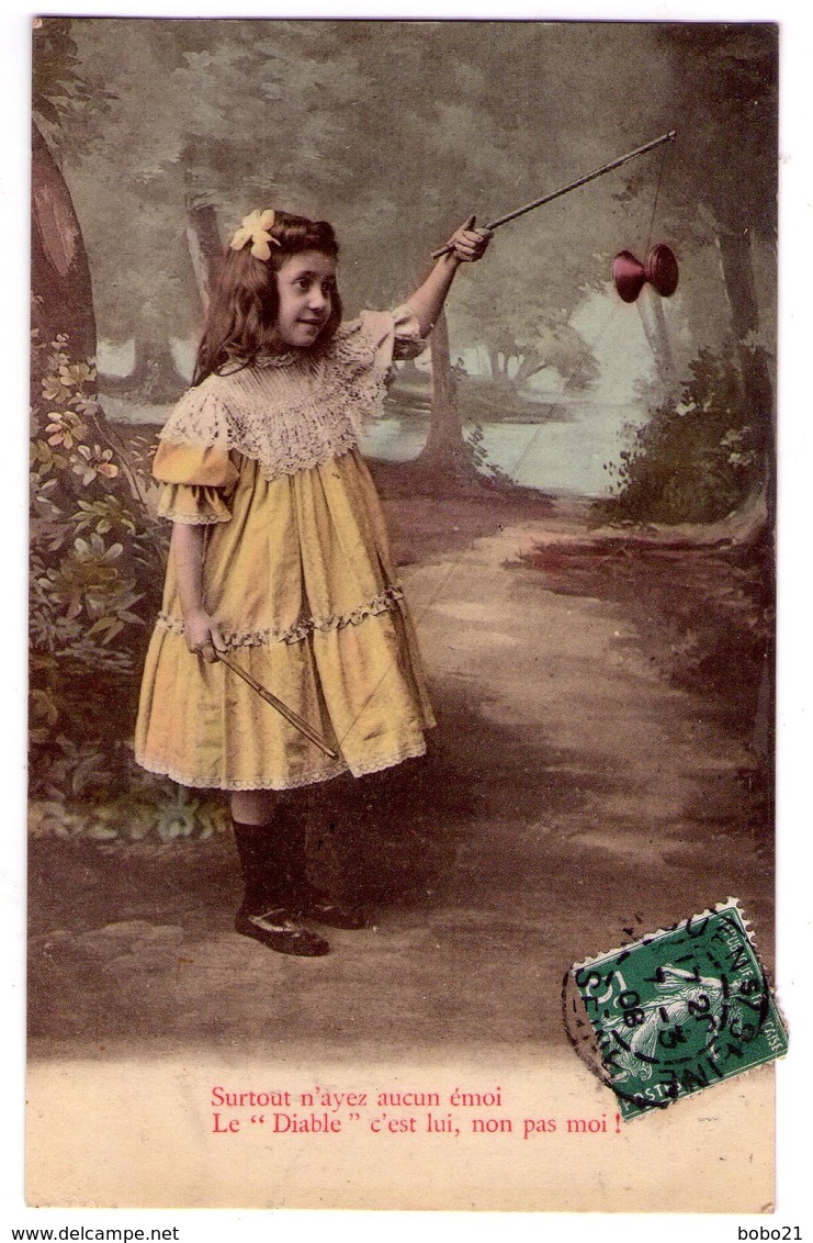 2928 - Enfants - 5 Cp colorisée , sur papier glacé : Petite Fille faisant du Yoyo - ( poss. de détailler )