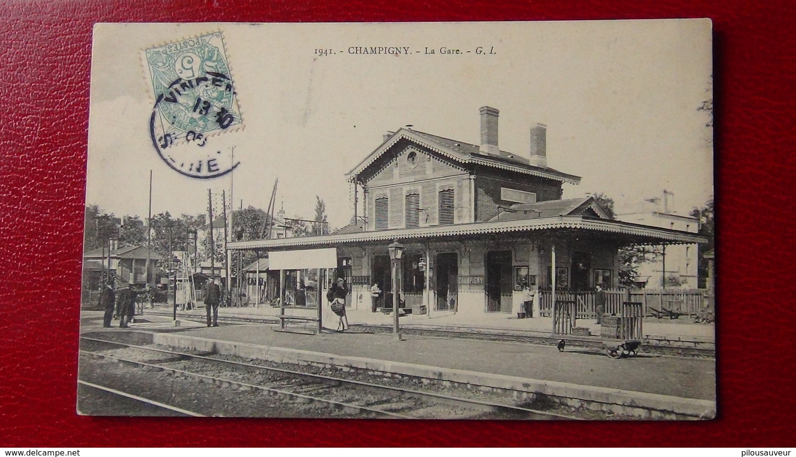 Champigny Sur Marne La Gare Animée En 1908 Bon état Voyagèe Timbrée - Champigny Sur Marne