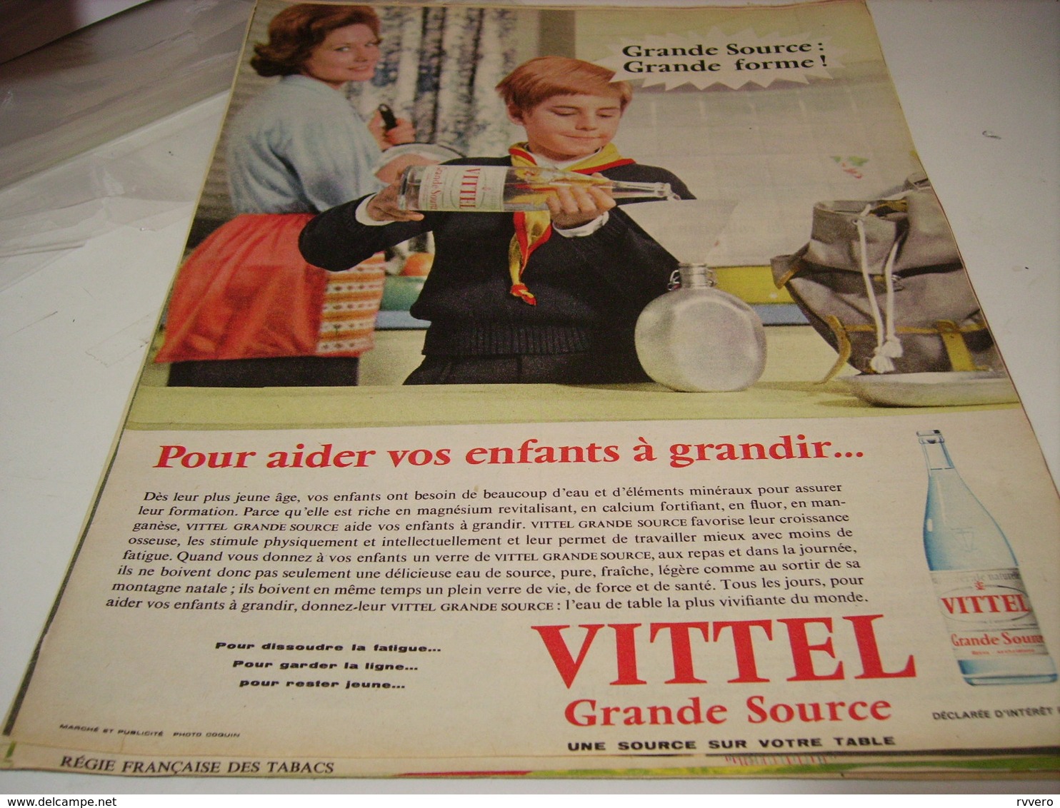 ANCIENNE PUBLICITE GRANDE SOURCE GRANDE FORME MON VITTEL  1961 - Affiches