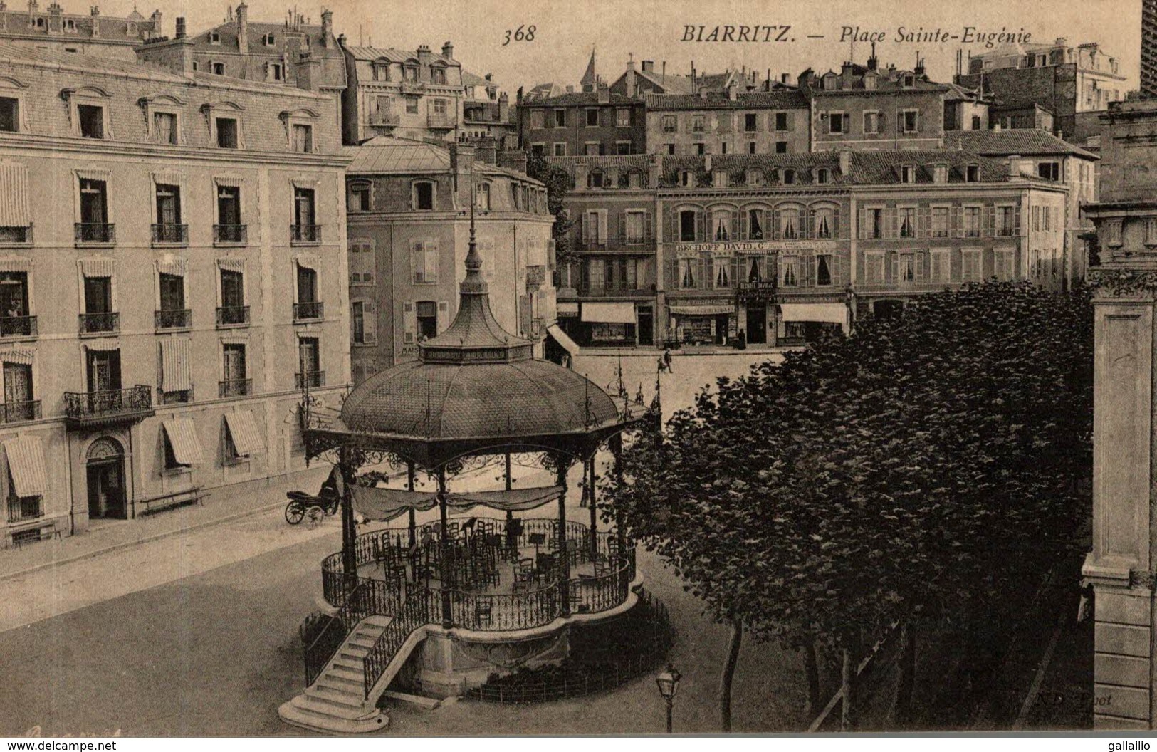 BIARRITZ PLACE SAINTE EUGENIE KIOSQUE A MUSIQUE - Biarritz