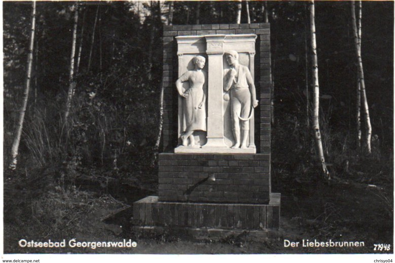 88Sv  Allemagne Carte Photo Ostseebad Georgenswalde Der Liebesbrunnen - Ostpreussen