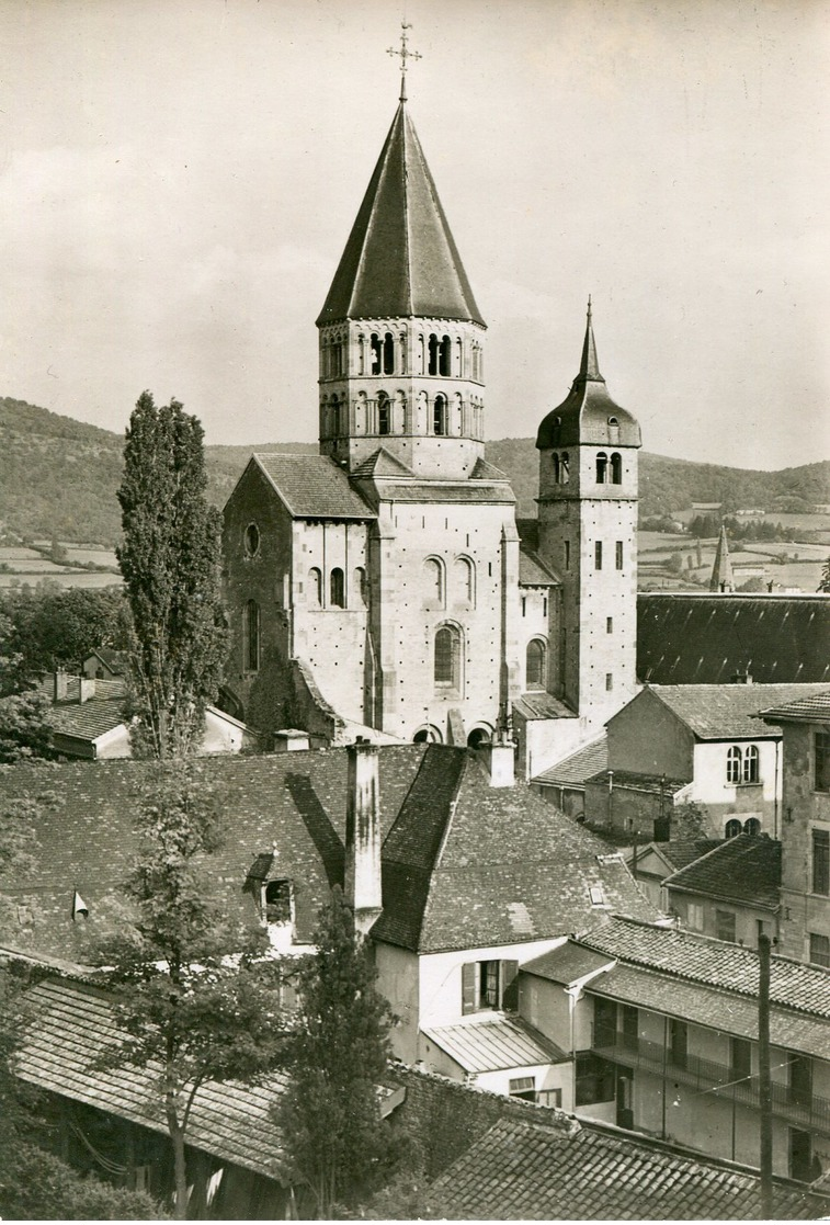 71 - CLUNY - L'Abbaye (XIIe S.). - Cluny