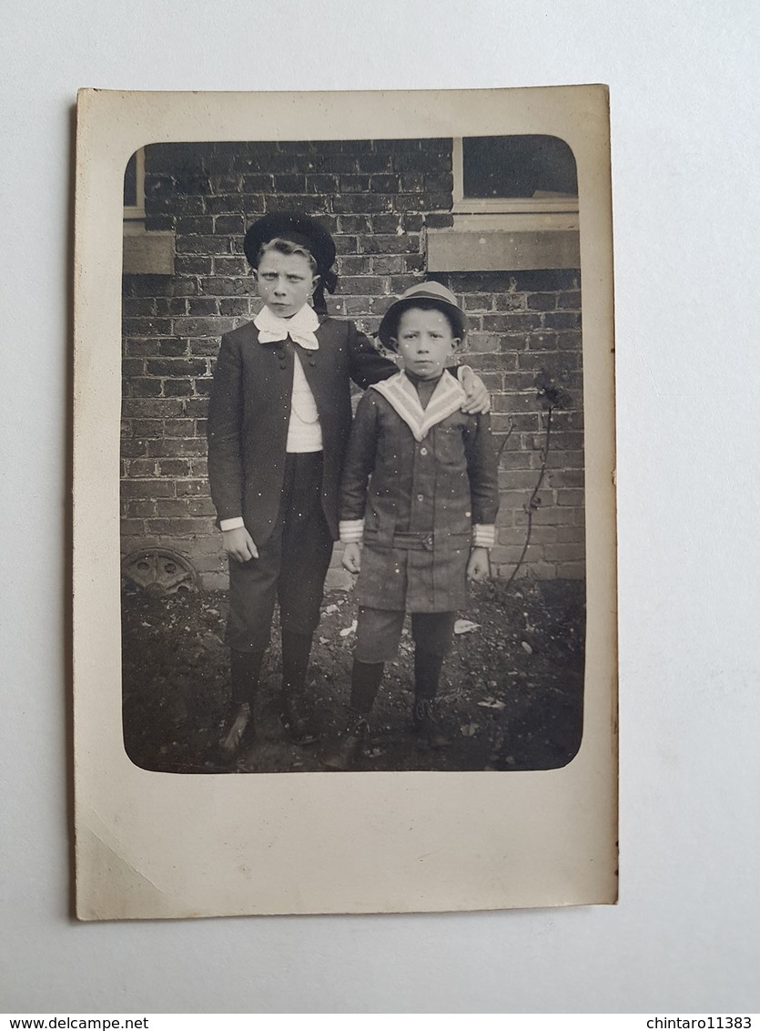 Ancienne Photo/CP De Deux Frères/enfants Belges - Belgique - Portrait/Garçons/Costume - Anciennes (Av. 1900)