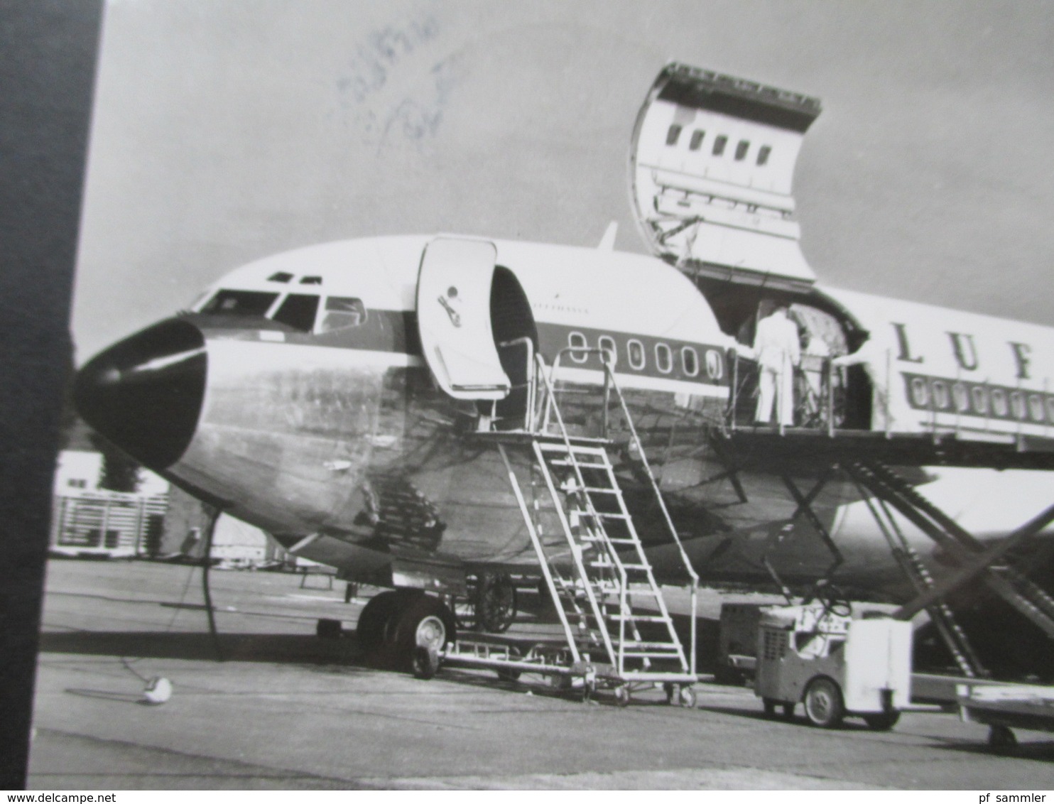 2 Echtfoto AK 1960er Jahre Supercargo Boeing 707 / 330 C Und Berlin Flughafen Tempelhof Pan America - 1946-....: Modern Tijdperk