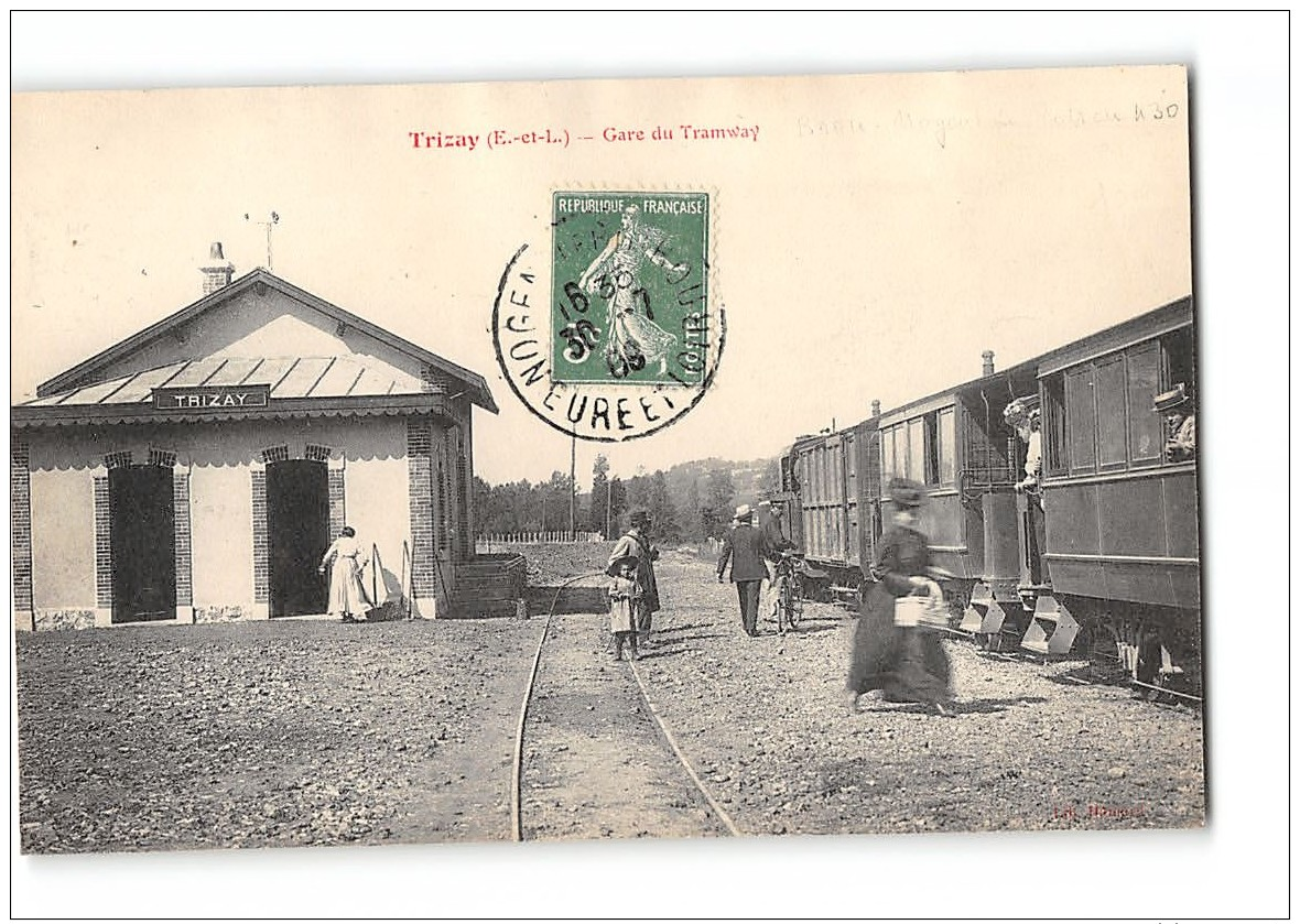 CPA 28 Trizay La Gare Et Le Train Tramway - Other & Unclassified