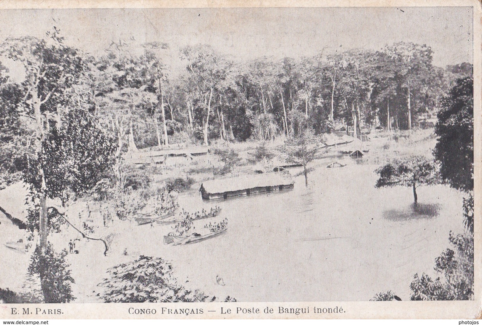 Bangui   (AEF  Congo) Lot De 3 Cartes Anciennes    Le Marché Pirogues  Poste   éditeurs EM  Nels  Houriez - Centrafricaine (République)