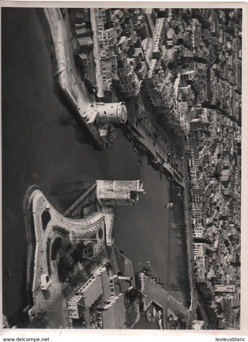 Grande Photographie Aérienne/Tirage D'époque/France/ Entrée Du Port De La ROCHELLE /Vers 1930 - 1950         PHOTN471 - Otros & Sin Clasificación