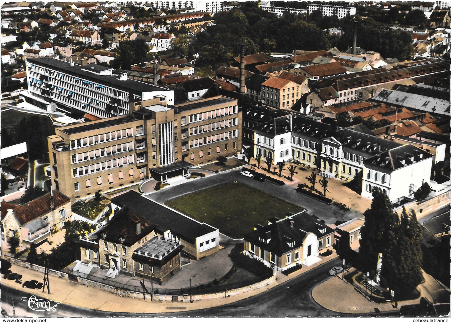 Montereau Hopital Et Maison De Retraites - Montereau