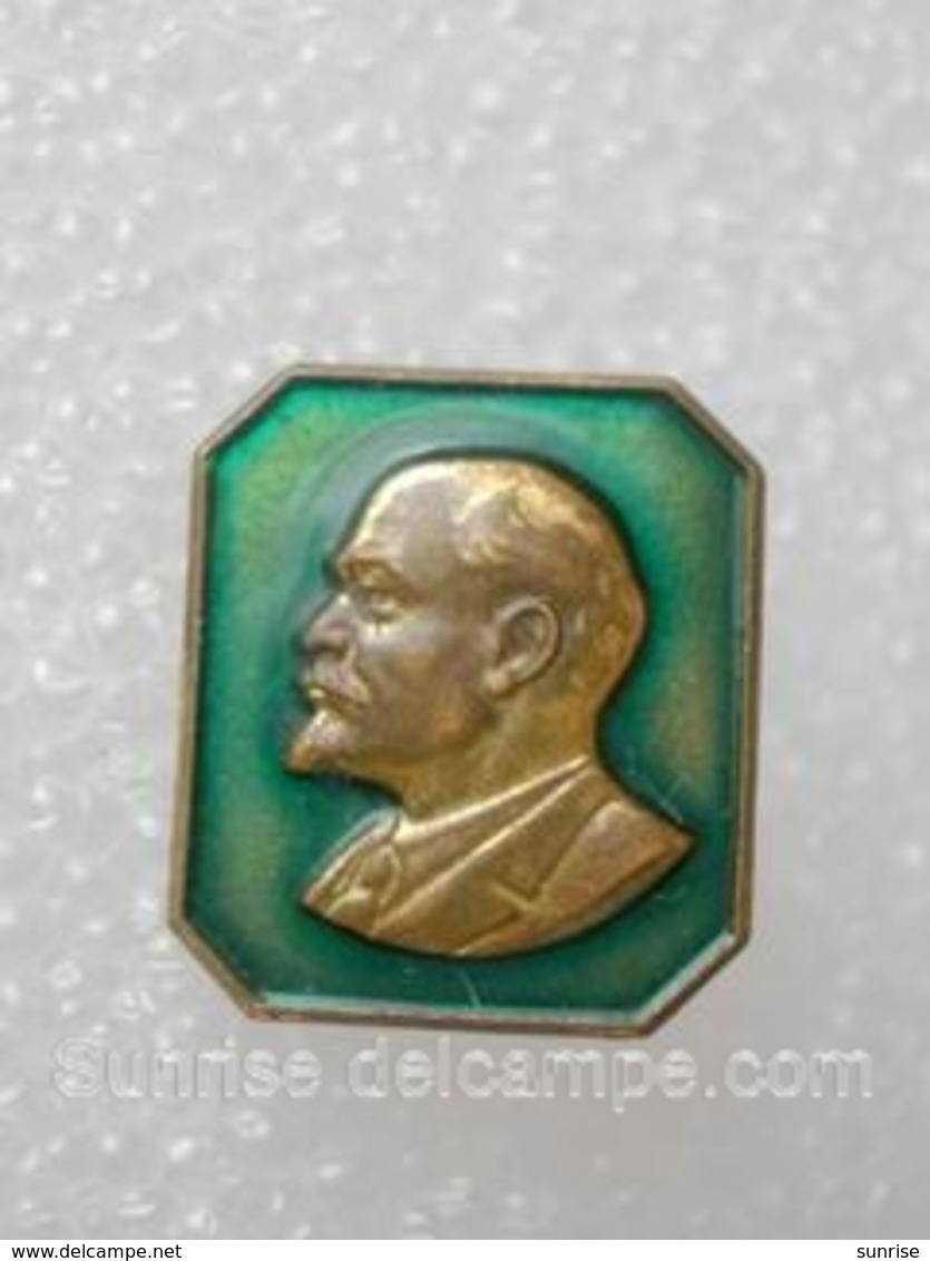 Anniversary Of Lenin / Heavy Metal Enamel Pretty Old Soviet Badge _120_VL0082 - Berühmte Personen