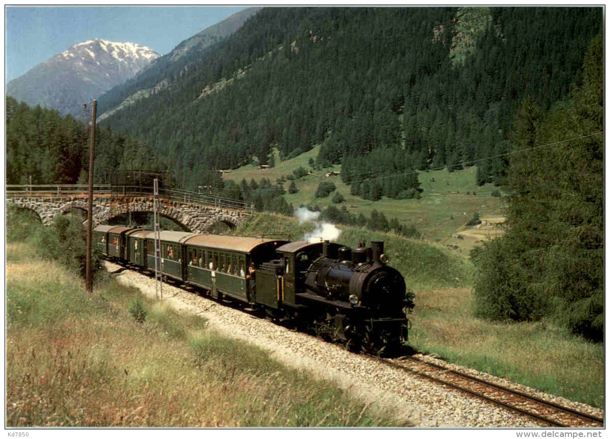 Carolina Et Zernez - Eisenbahn - Zernez