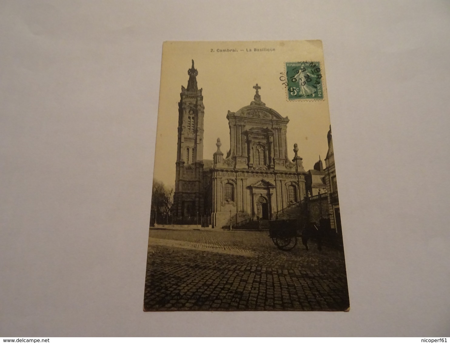 CPA Cambrai - La Basilique - Cambrai