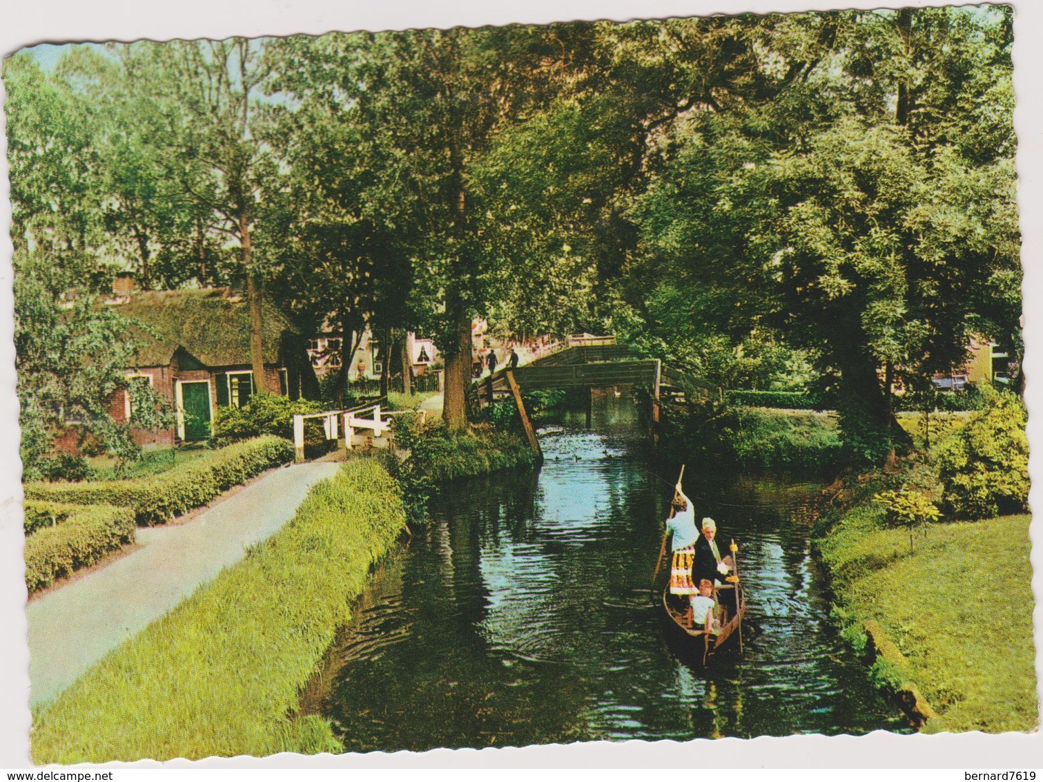 Pays-bas   Een Groet Uit Giethoorn  Hollands Venetie - Giethoorn